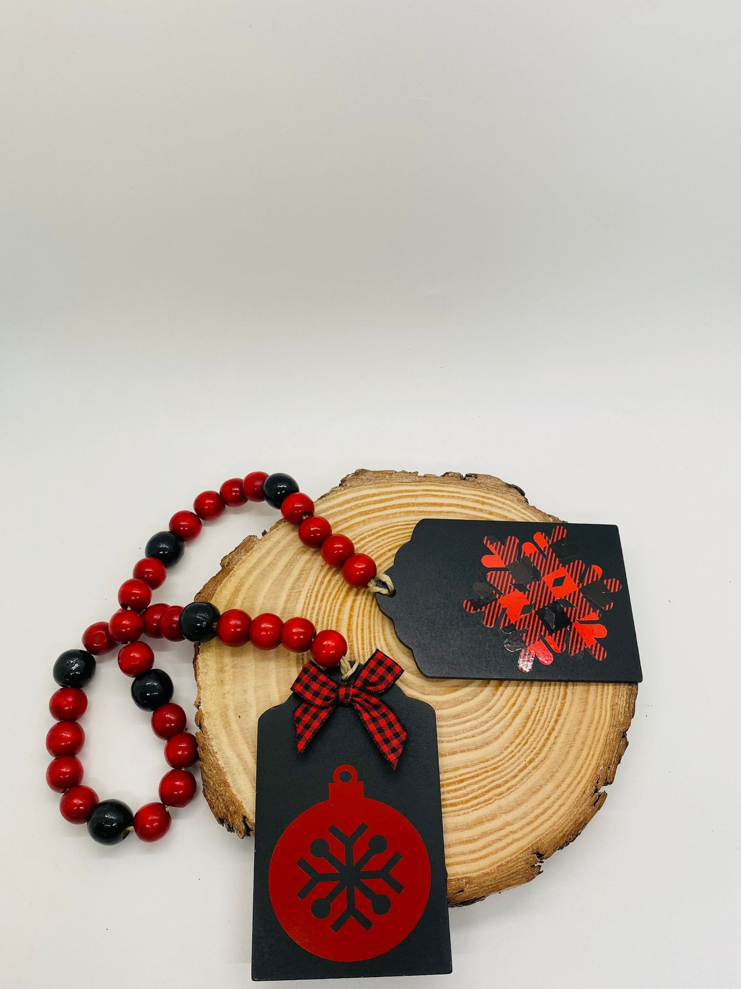 Christmas Garland, Tiered Tray, Farmhouse Tiered Tray Christmas Garland, Buffalo Plaid Christmas Tiered Tray Garland, Red and Black Buffalo Plaid