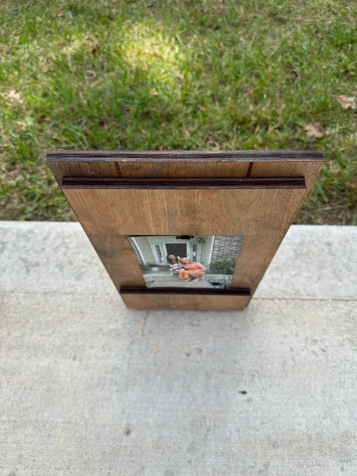 Rustic Farmhouse Wood Picture Hanger