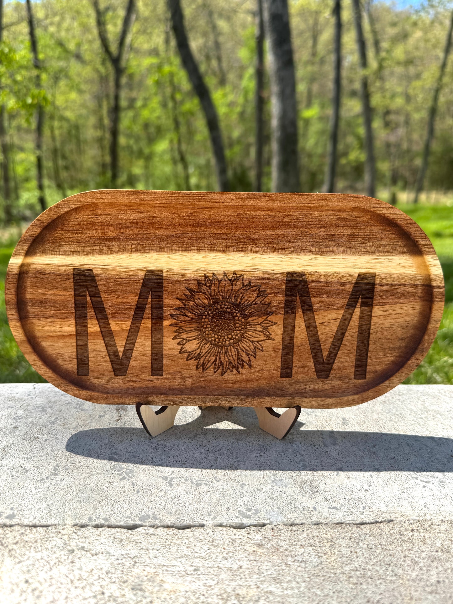 Mom with Sunflower - Engraved Acacia Wood Oval Tray