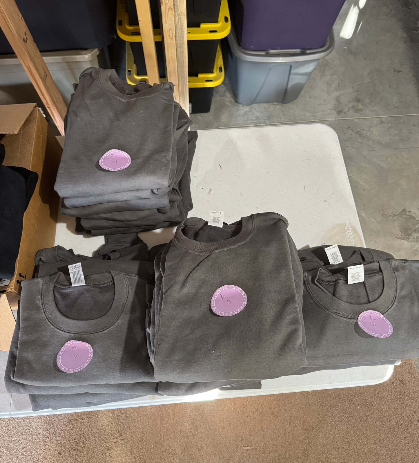 Gildan Style G180 Blank Dark Heather Sweatshirt - Unisex Heavy Blend™ Adult 8 oz. 50/50 Fleece Crew