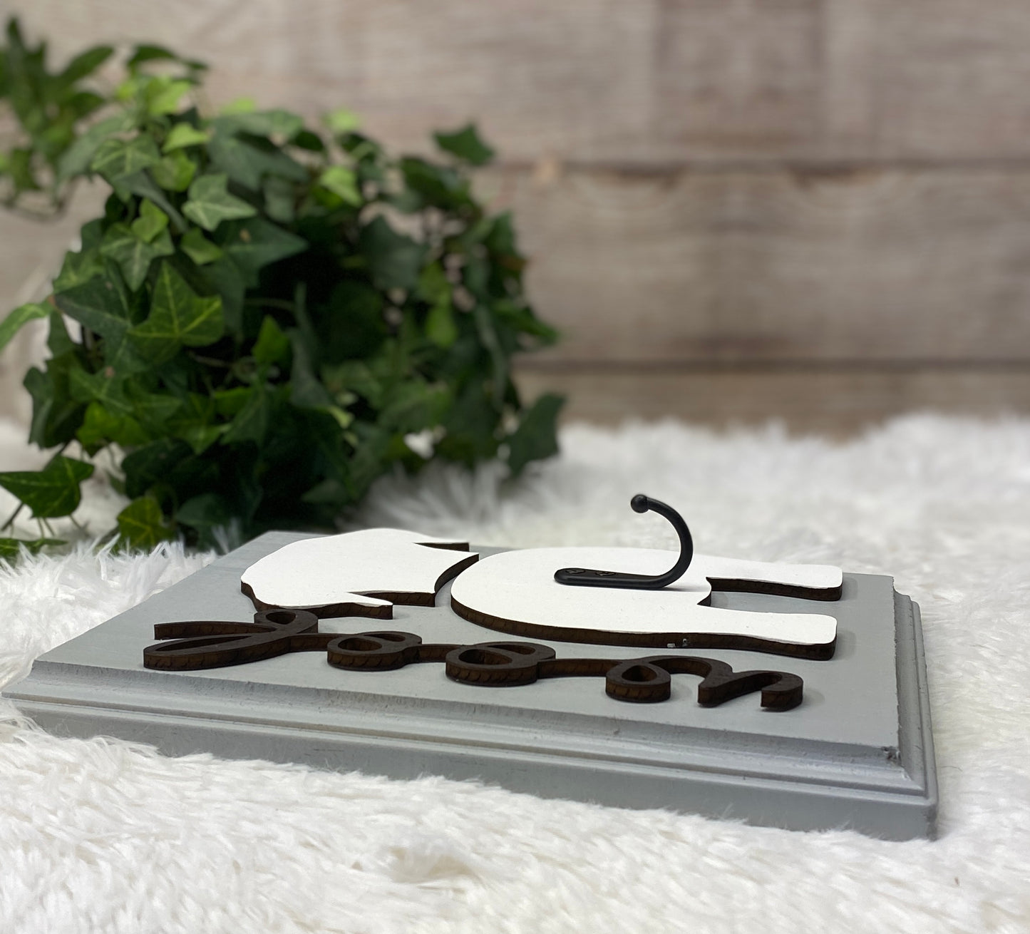 Wood Dog Leash Holder